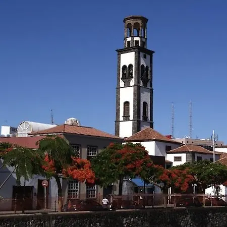 Ruth House * Santa Cruz de Tenerife